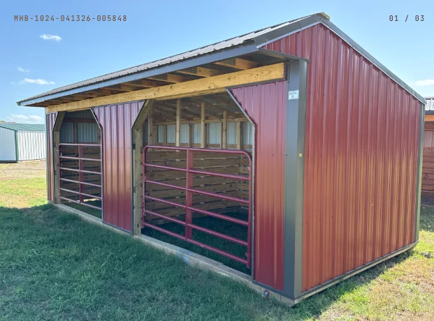 Custom horse barn — design 5