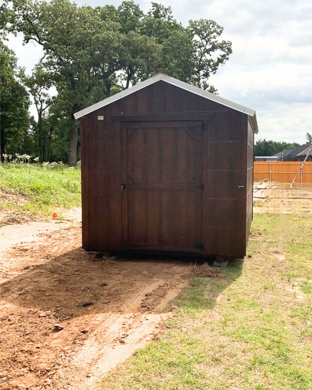8×12 wood Cottage Barn in Perkins, OK