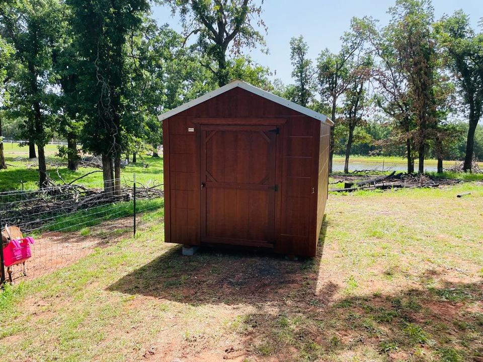 8×16 Wood Cottage Barn in Guthrie, OK