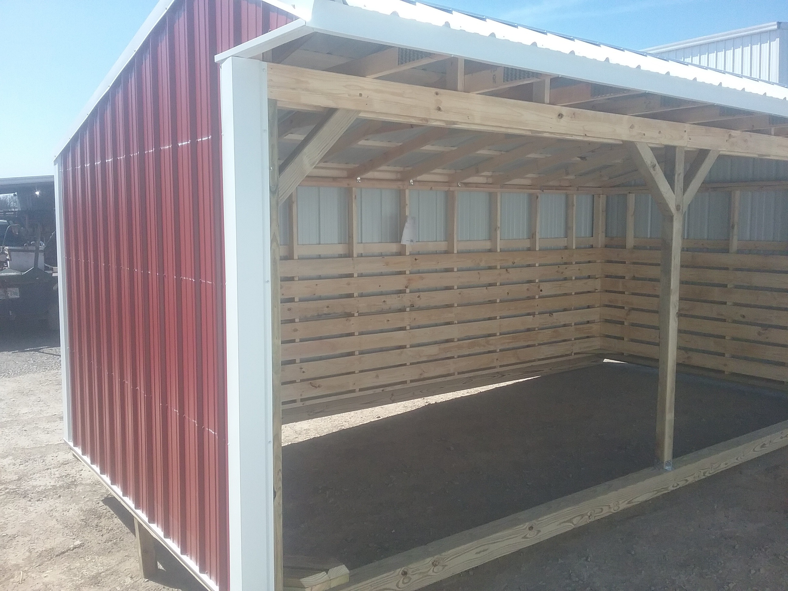 Metal Horse Barn 10 x 20 photo 3