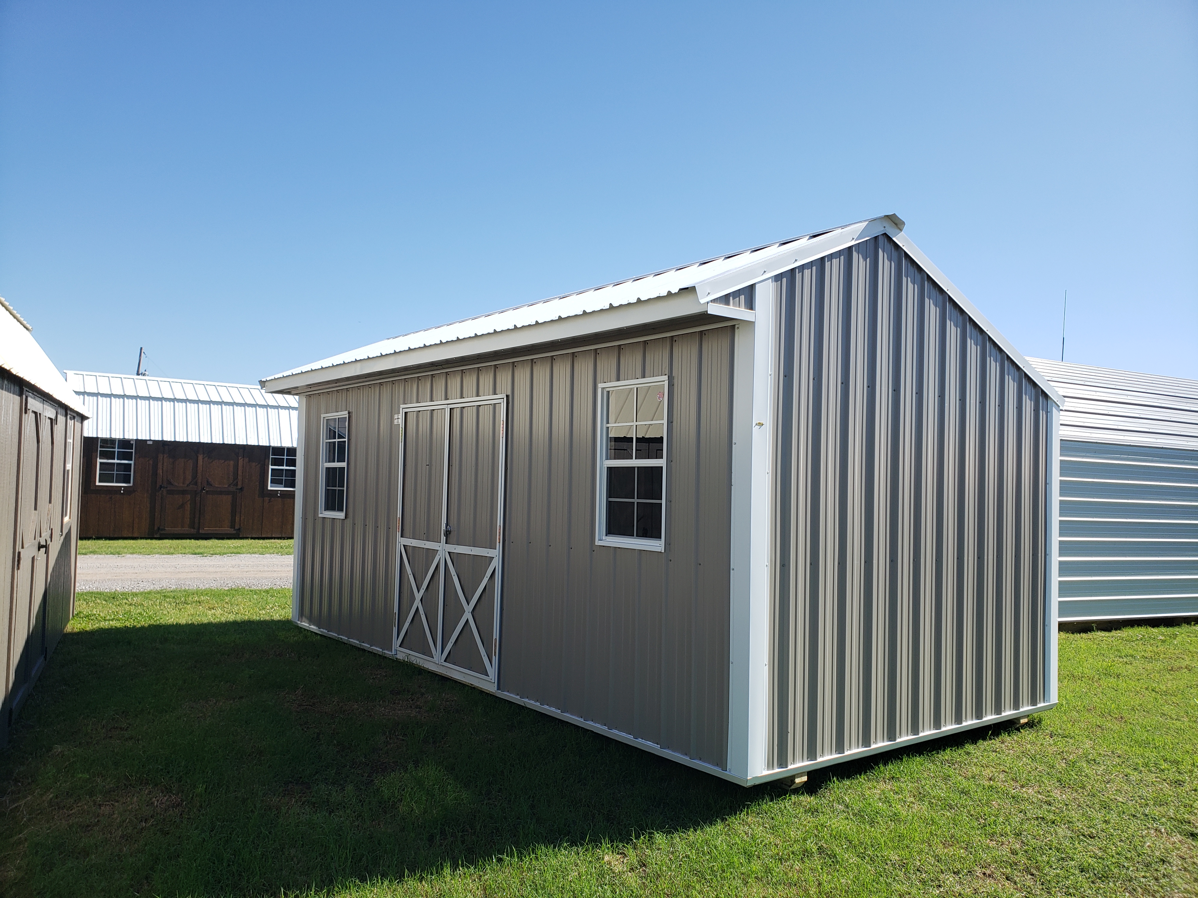 Metal Rancher 10 x 20