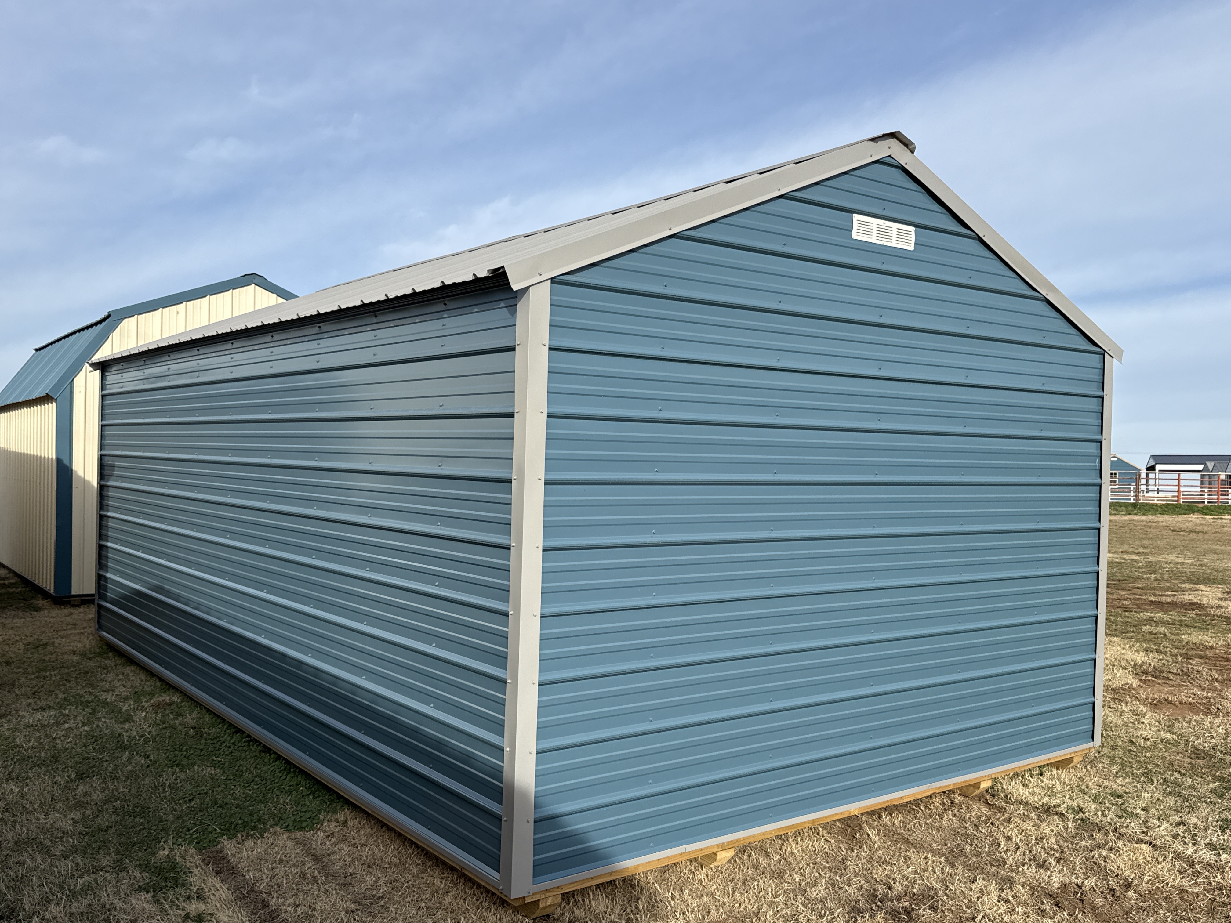 Metal Cottage Barn 12 x 20 photo 5