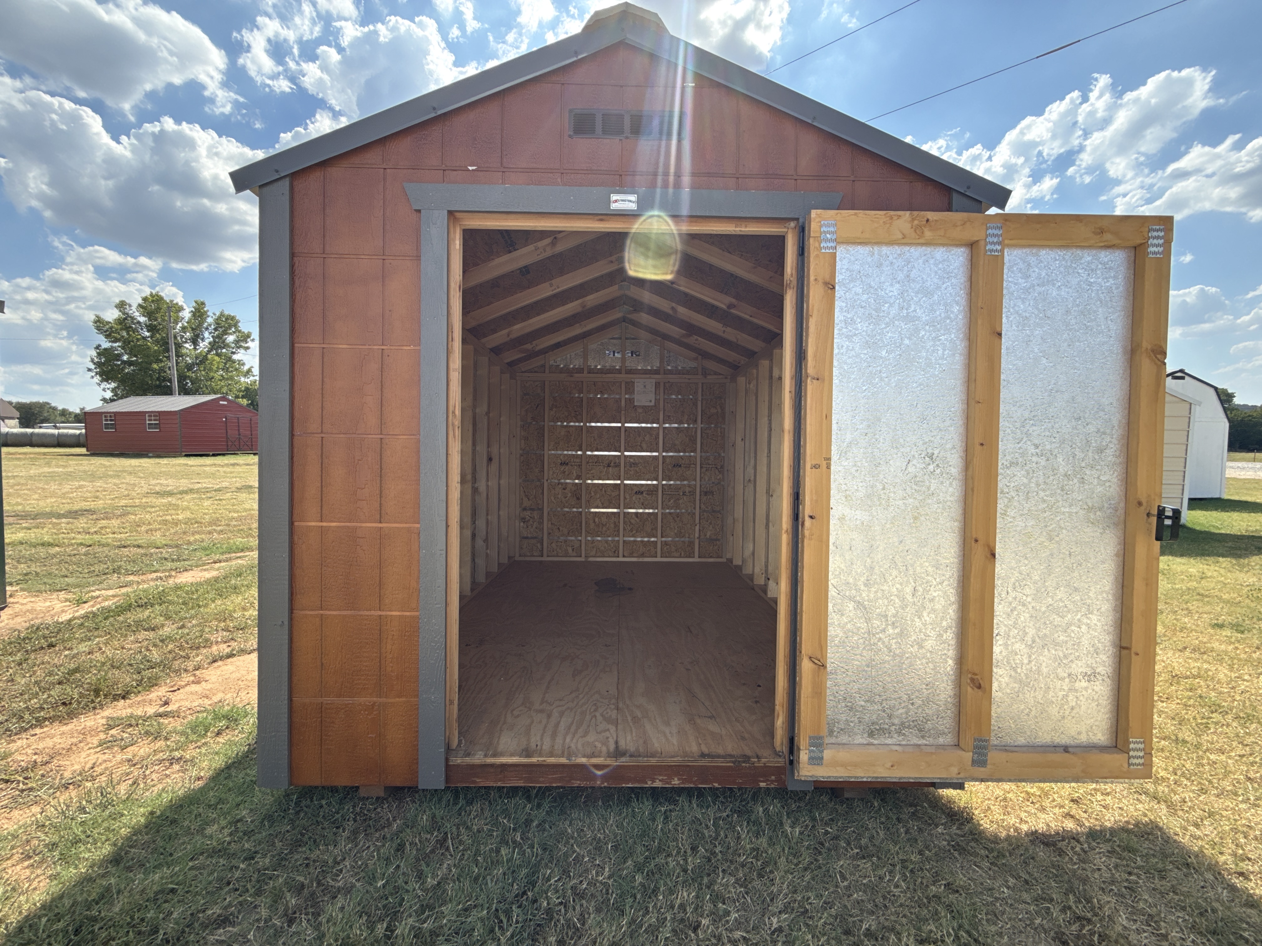 Wood Economy Barn 8x12 photo 2