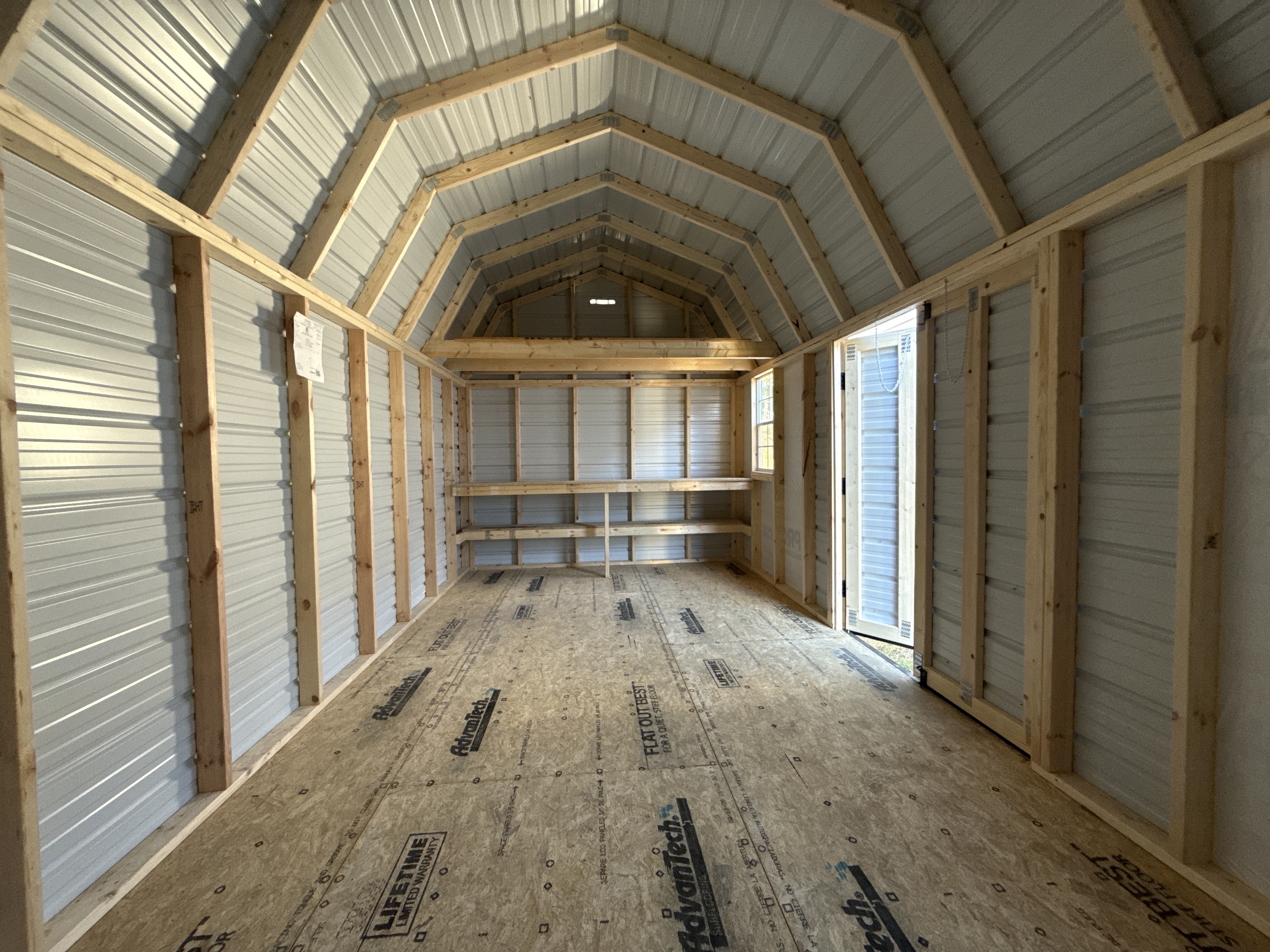 Metal Loft Barn 10 x 20 photo 5