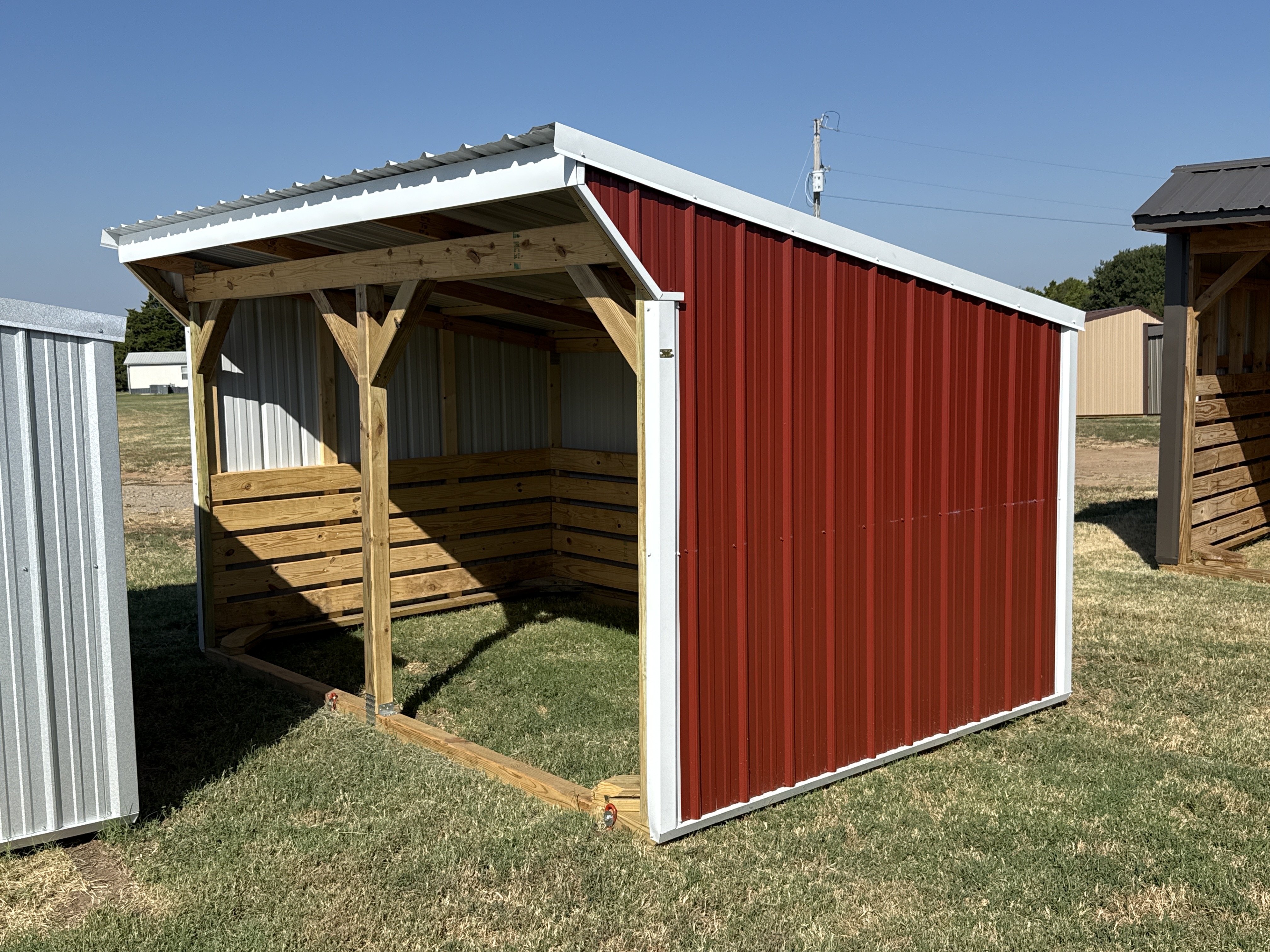 Metal Loafing Shed 8 x 12