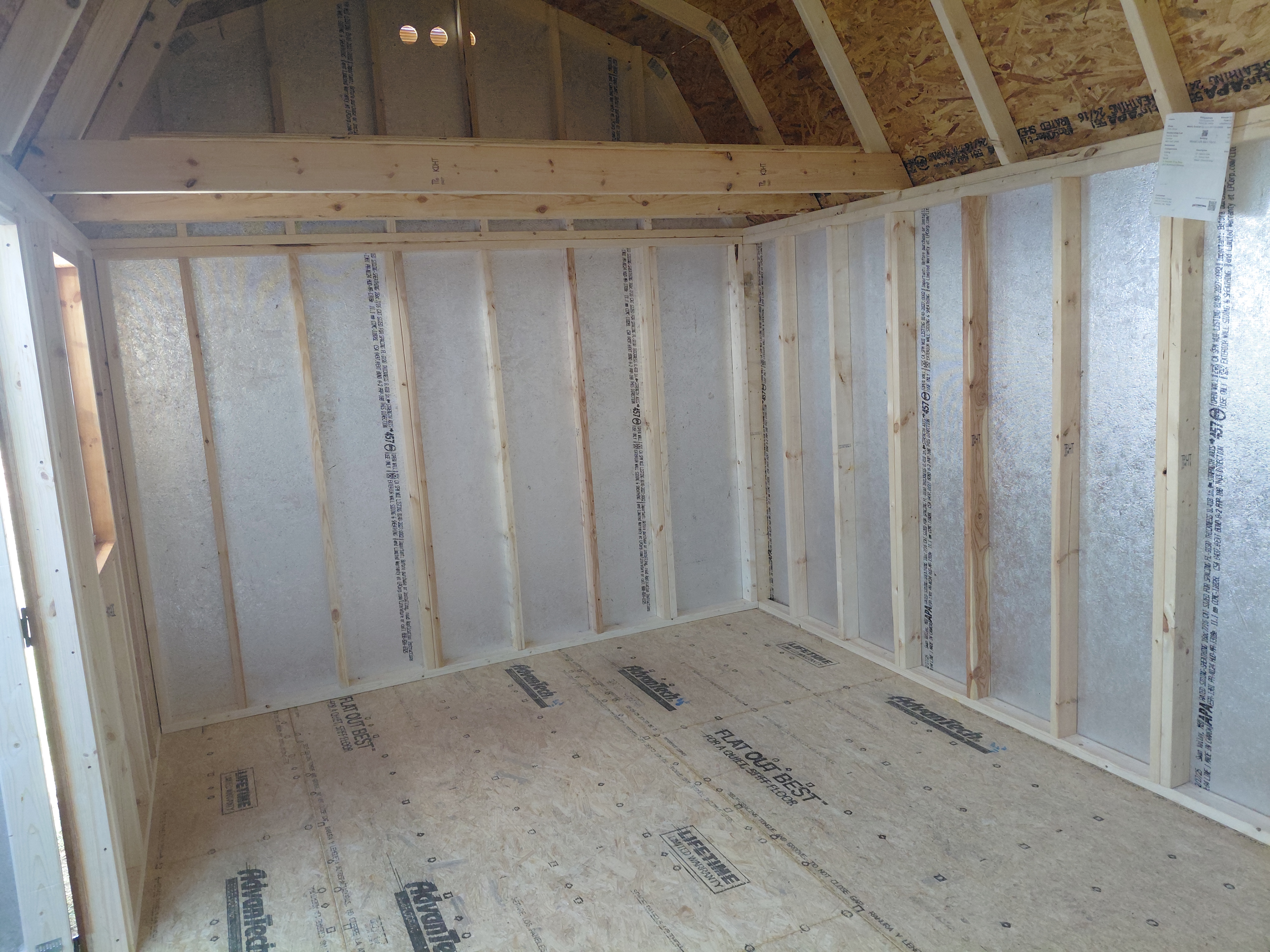 Wood Loft Barn 10 x 16 photo 3