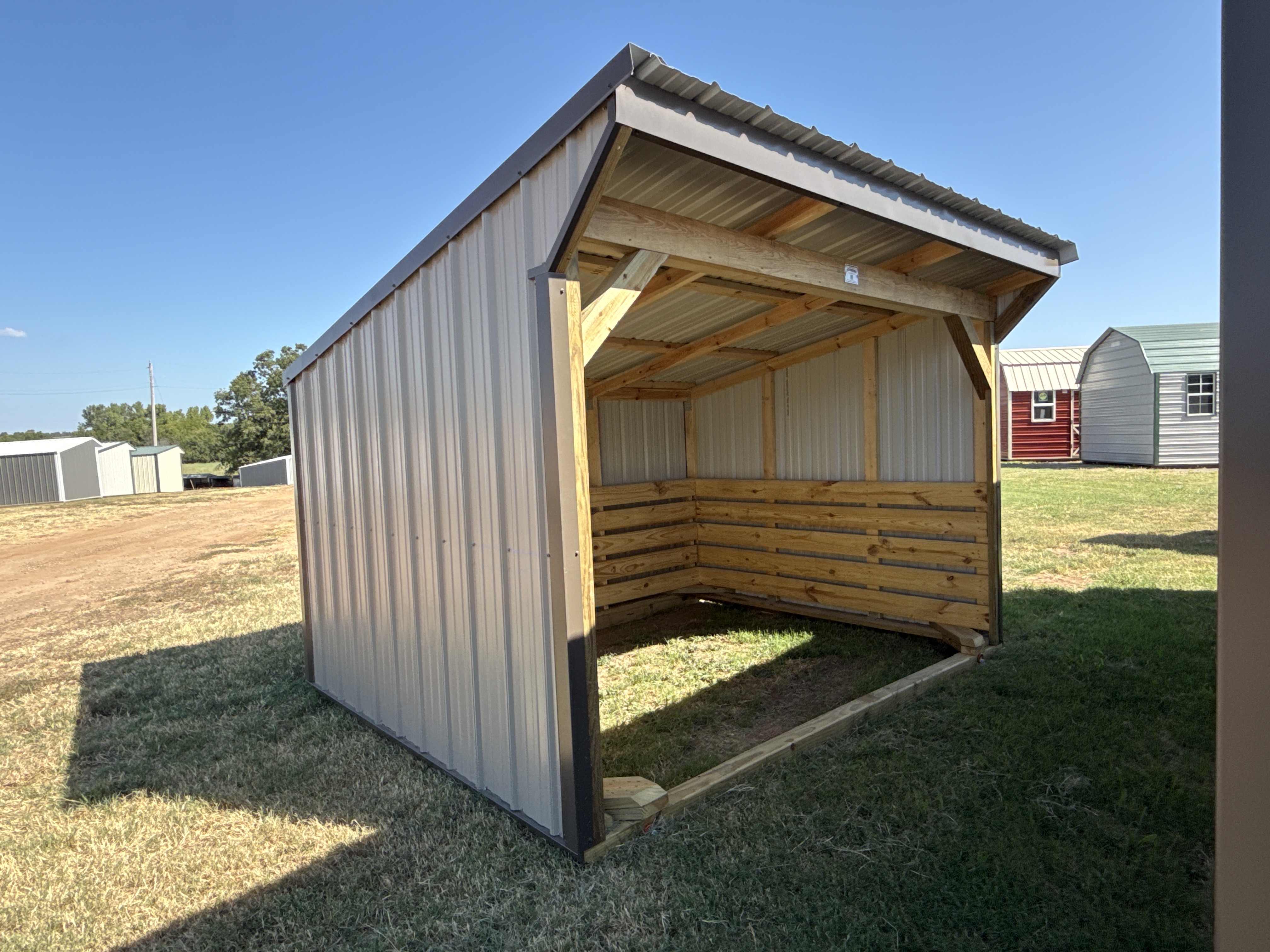 Metal Loafing Shed 8 x 10